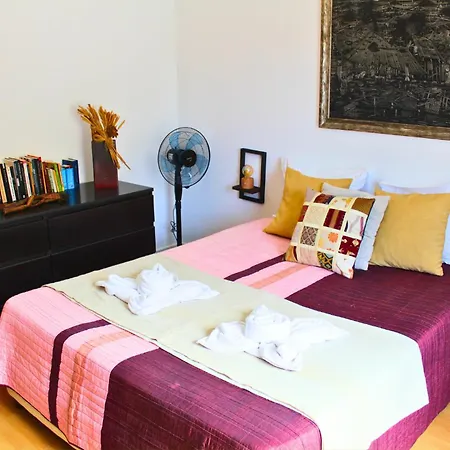 펜션 Penim - Countryside With Jacuzzi, Garden With Bbq & Stunning Views 세심브라