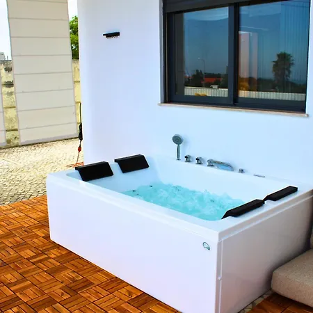 Penim - Countryside With Jacuzzi, Garden With Bbq & Stunning Views *