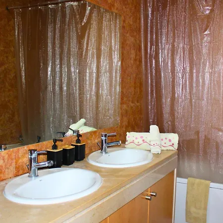 Penim - Countryside With Jacuzzi, Garden With Bbq & Stunning Views * Sesimbra