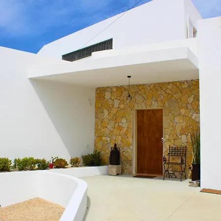 Penim - Countryside With Jacuzzi, Garden With Bbq & Stunning Views *